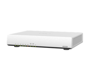 QNAP Wi-Fi 6 SD-WAN router QHora-301W (4x GbE / 2x 10GbE / 2x USB 3.2 / 8 internal antennas)